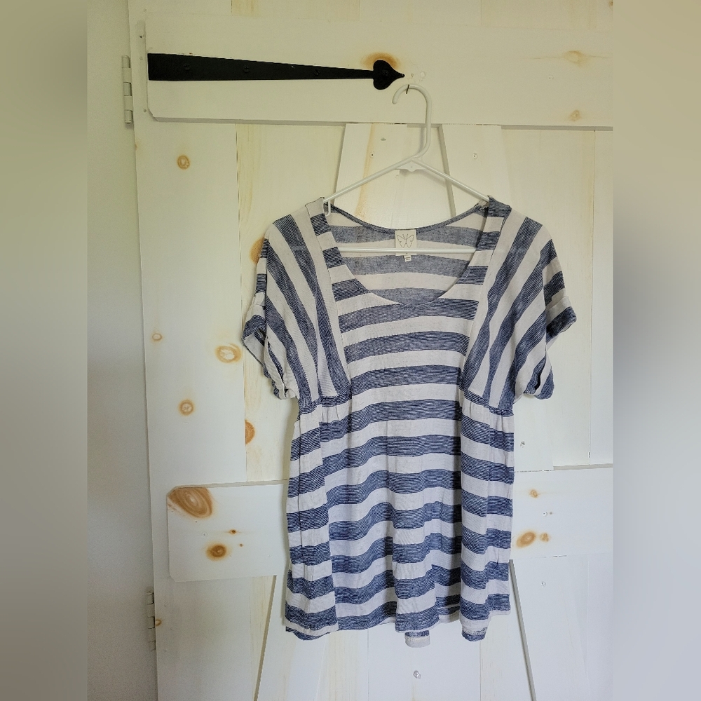 Anthropologie women's top